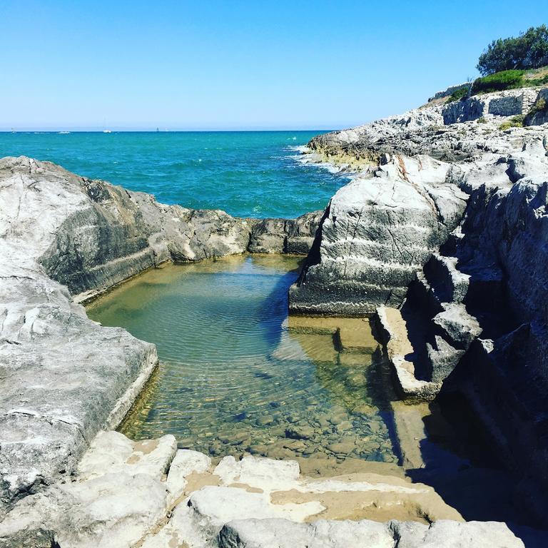 Camping Village Baia Falcone 维耶斯泰 外观 照片